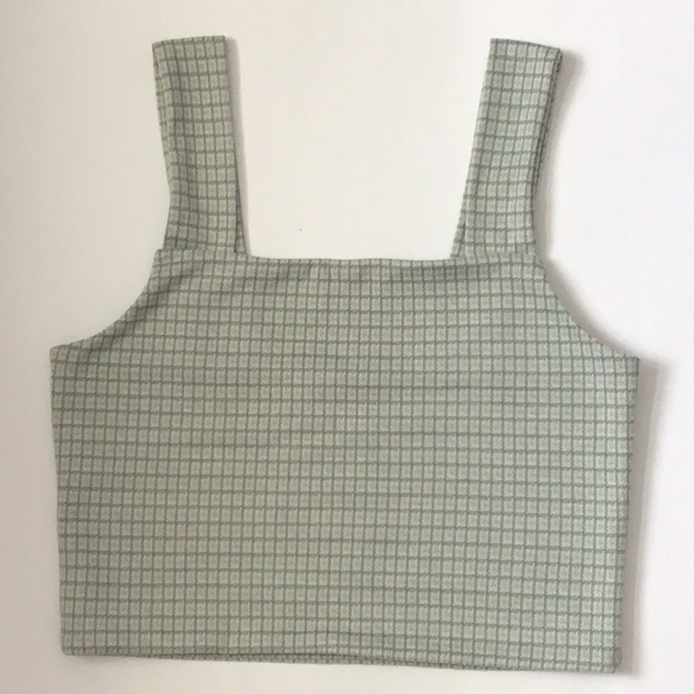 AE Cropped Green Plaid Top